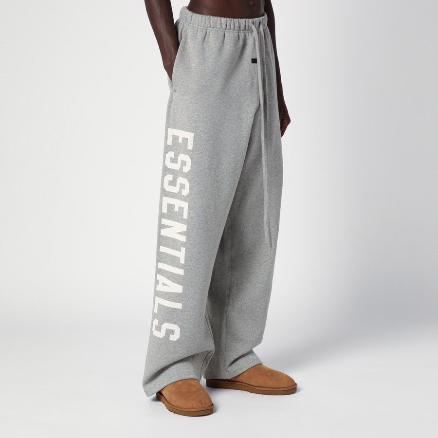 FW24 ESSENTIALS DARK HEATHER FLEECE RELAXED SWEATPANTS